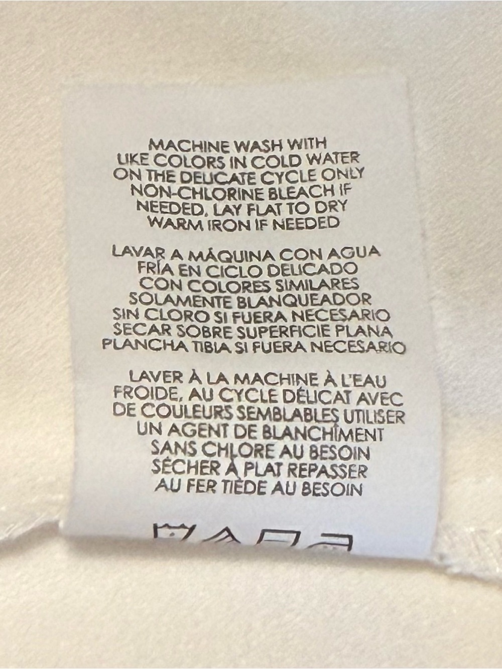 Cabi White Ideal Blouse Tiered Flutter Statement Sleeve Size Small - Picture 7 of 8